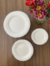 Load image into Gallery viewer, Noritake Sterling Cove China 12 Pc Set 7720
