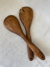 Load image into Gallery viewer, Wooden Serving Set

